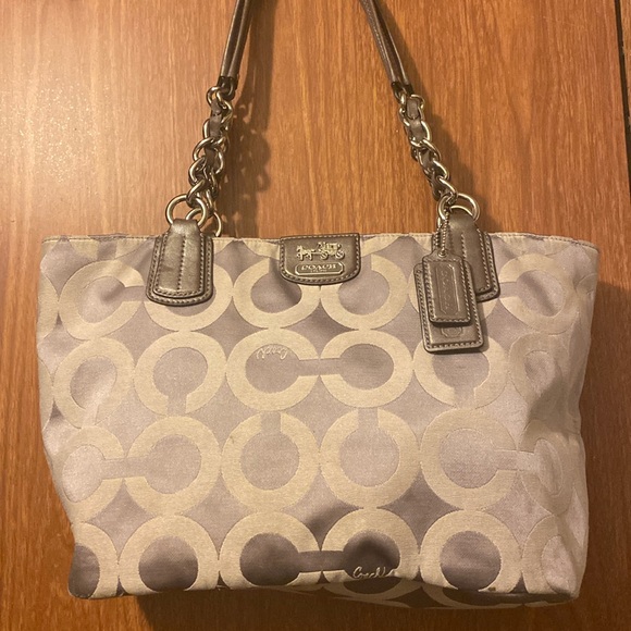 Coach Madison Tote - Picture 1 of 13